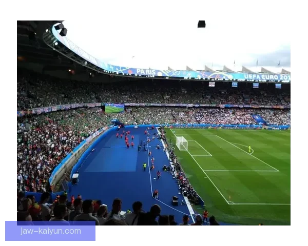 世界杯球场迎来新面貌，赛事期间展现高水平竞技氛围