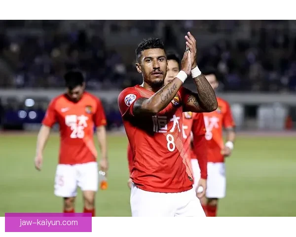 保利尼奥近期比赛阅读能力表现稳健，攻防转换中作用清晰